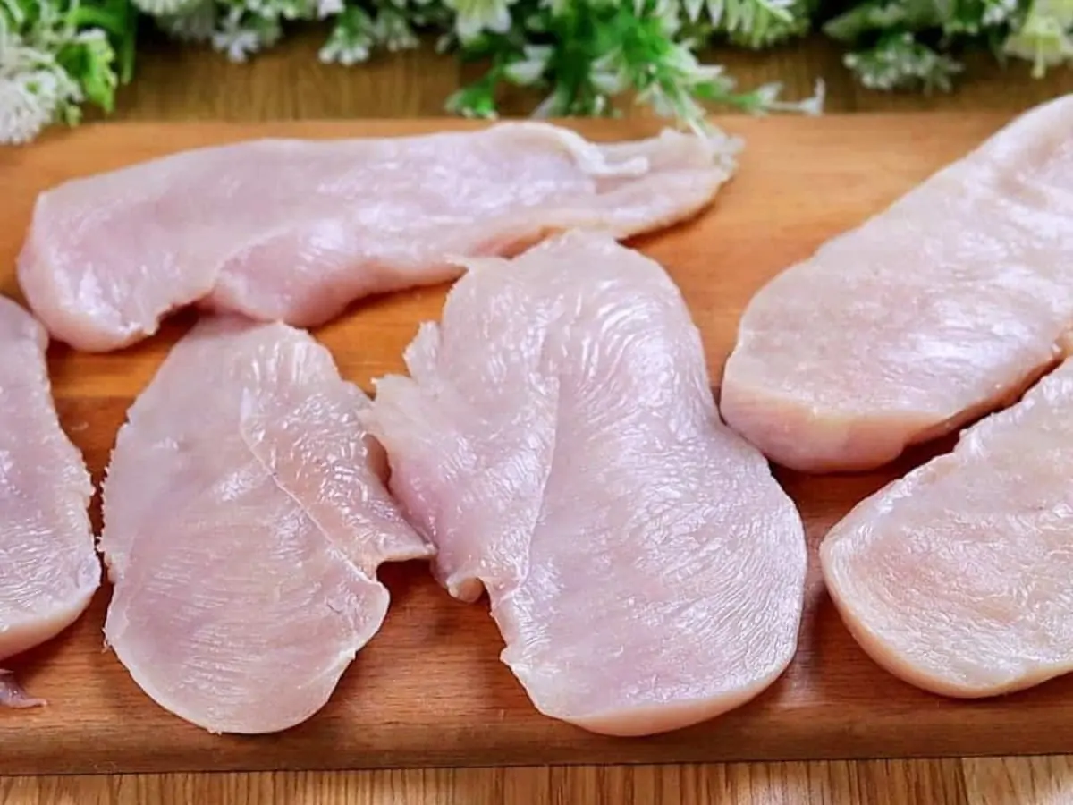 سعر البانيه اليوم والفراخ البيضاء والبلدي الأربعاء 30 اكتوبر - مصر 365