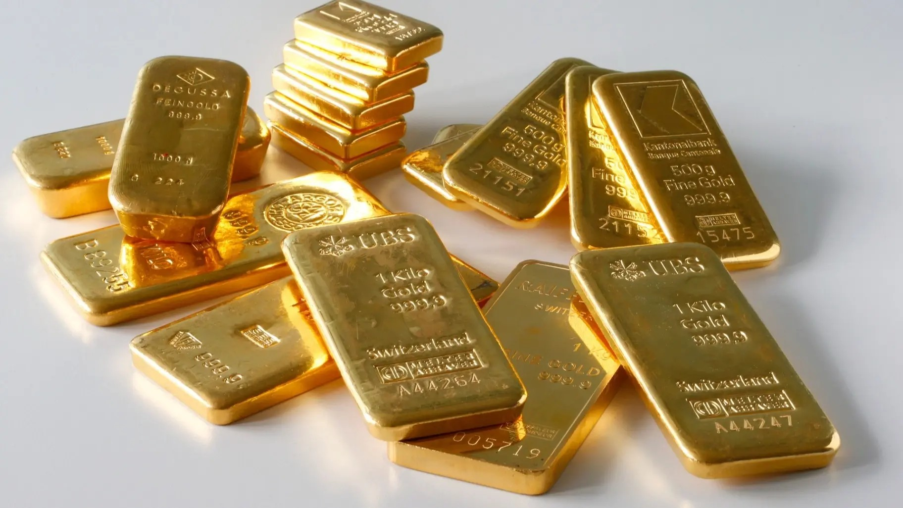 سعر سبائك الذهب اليوم الإثنين: كم سعر سبيكة 10 جرام عيار 24 في مصر؟ - مصر 365